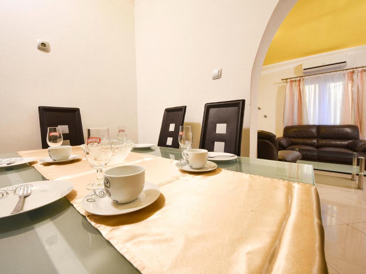 Apartment Anic-2 By Interhome מראה חיצוני תמונה