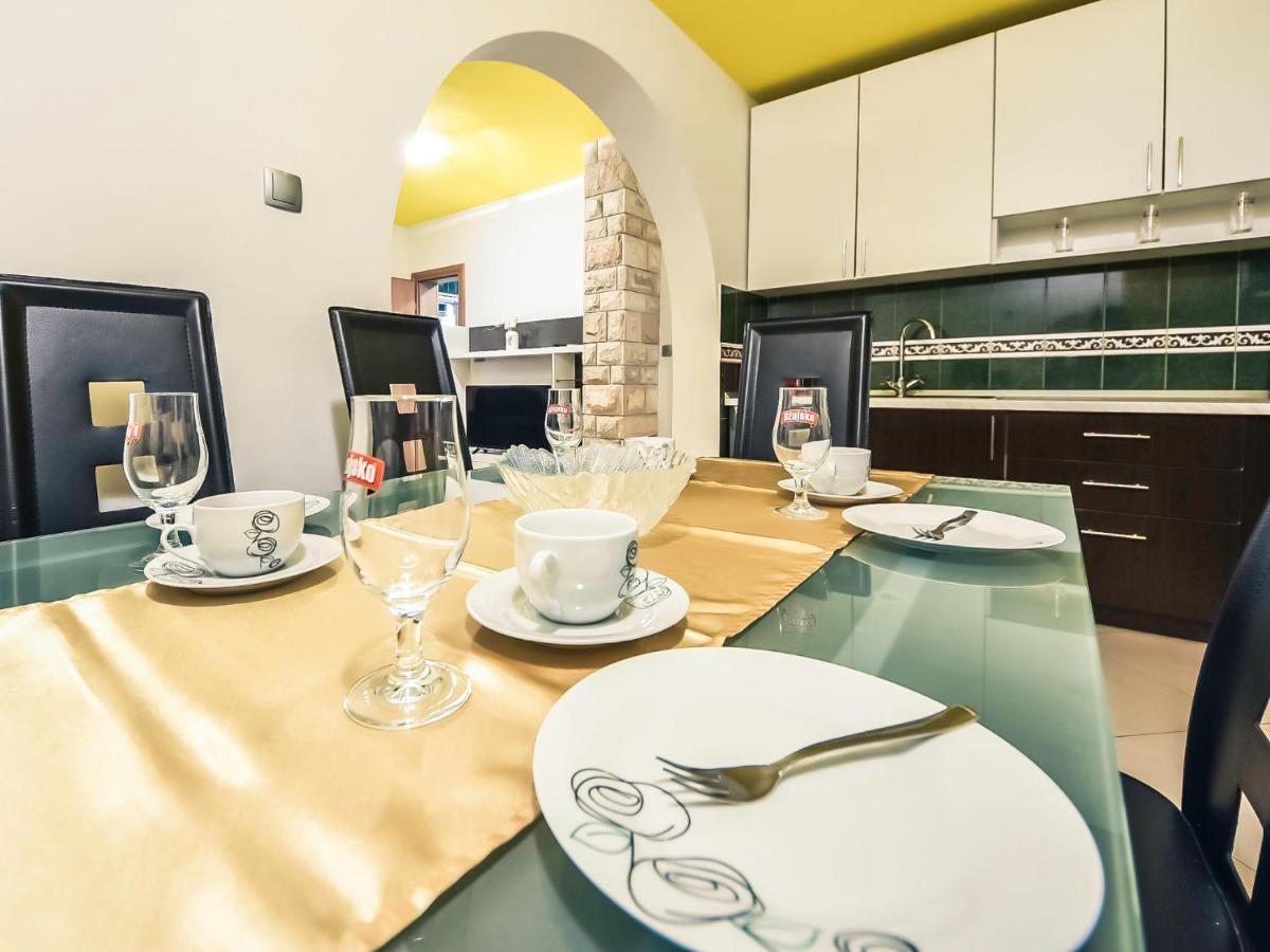 Apartment Anic-2 By Interhome מראה חיצוני תמונה